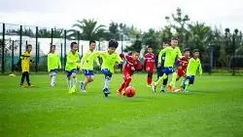 激战NBA赛场，马刺雄起对决雄鹿，解锁巅峰对决精彩瞬间！